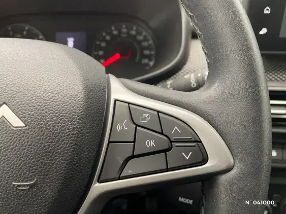 DACIA SANDERO III - voiture d'occasion - Photo 30