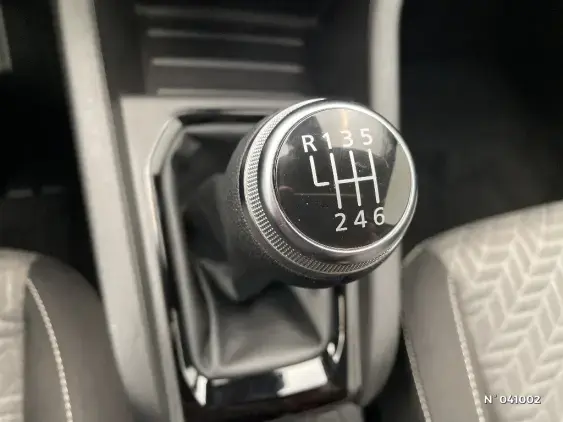 RENAULT CLIO V - voiture d'occasion - Photo 25