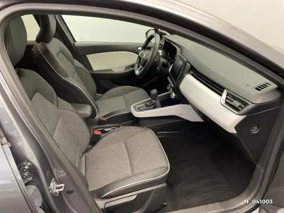 RENAULT CLIO V - voiture d'occasion - Photo 10