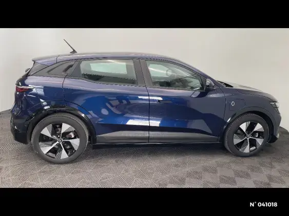 RENAULT MEGANE V - voiture d'occasion - Photo 5