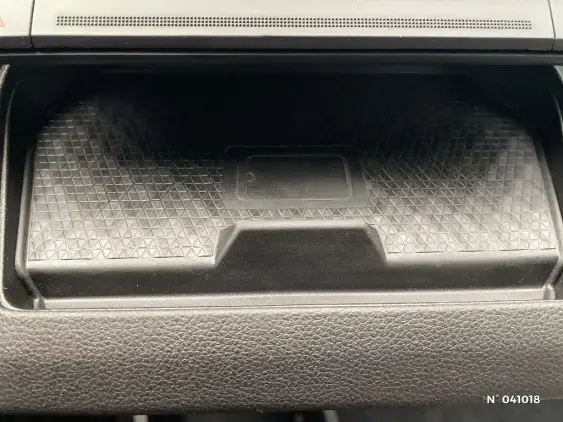 RENAULT MEGANE V - voiture d'occasion - Photo 26