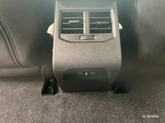 RENAULT MEGANE V - voiture d'occasion - Photo 27