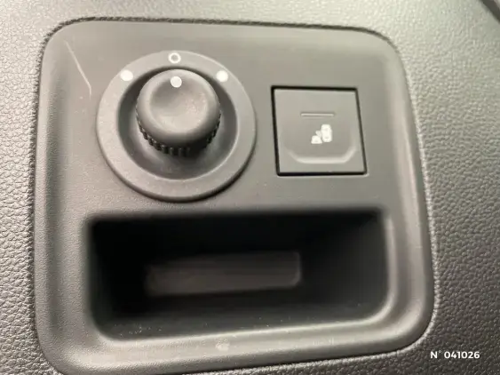 DACIA DUSTER II - voiture d'occasion - Photo 15