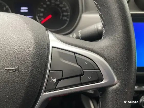 DACIA DUSTER II - voiture d'occasion - Photo 28