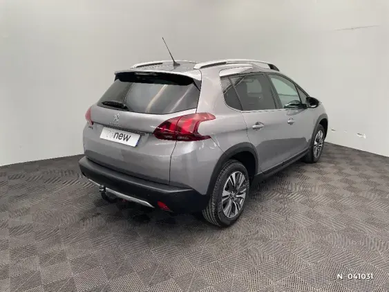 PEUGEOT 2008 - voiture d'occasion - Photo 4