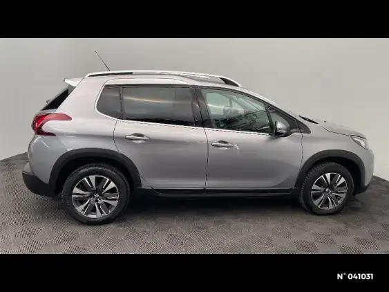 PEUGEOT 2008 - voiture d'occasion - Photo 5