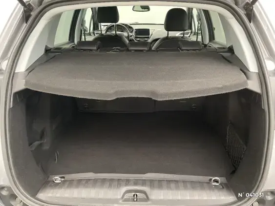 PEUGEOT 2008 - voiture d'occasion - Photo 7