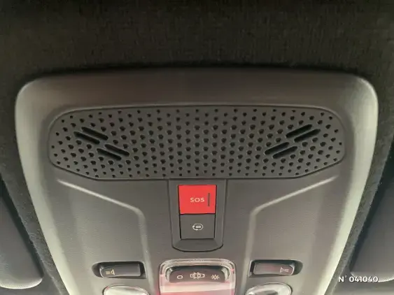 OPEL CORSA F - voiture d'occasion - Photo 30