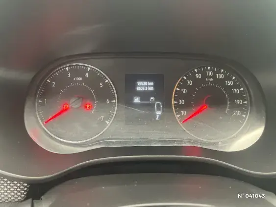 DACIA SANDERO III - voiture d'occasion - Photo 12