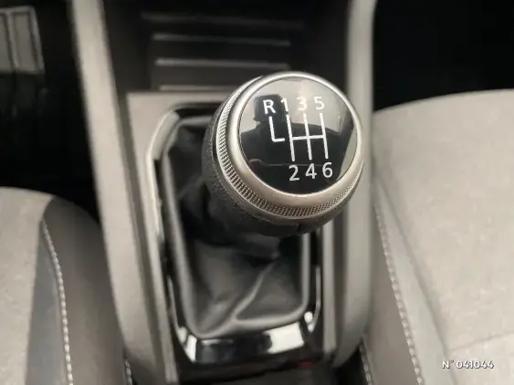 RENAULT CLIO V - voiture d'occasion - Photo 26