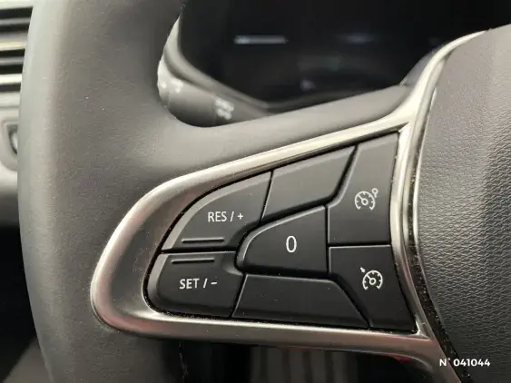 RENAULT CLIO V - voiture d'occasion - Photo 28