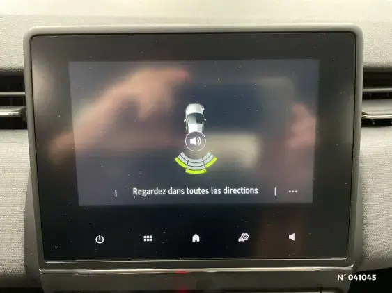 RENAULT CLIO V - voiture d'occasion - Photo 14