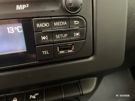 RENAULT EXPRESS VAN I - voiture d'occasion - Photo 25