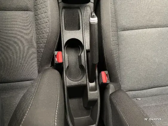 RENAULT CLIO V - voiture d'occasion - Photo 26