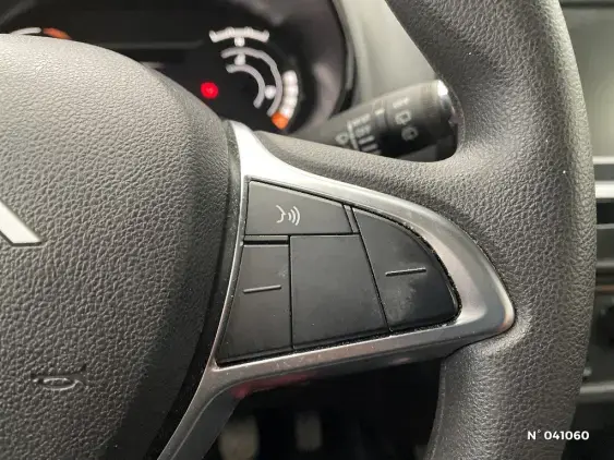 DACIA SPRING - voiture d'occasion - Photo 29