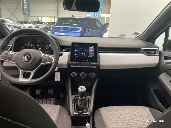 RENAULT CLIO V - voiture d'occasion - Photo 9