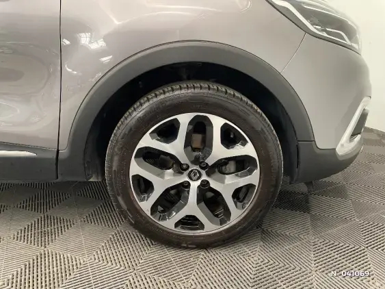 RENAULT CAPTUR - voiture d'occasion - Photo 8