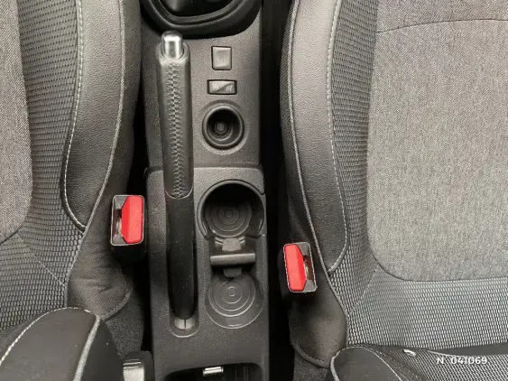 RENAULT CAPTUR - voiture d'occasion - Photo 28