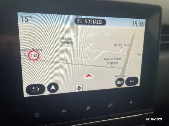 RENAULT CLIO V - voiture d'occasion - Photo 12