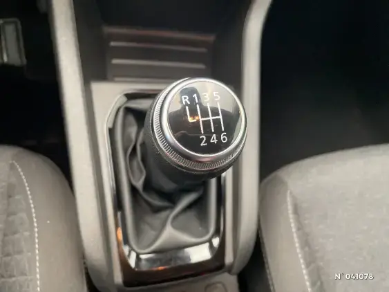 RENAULT CLIO V - voiture d'occasion - Photo 25