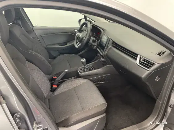 RENAULT CLIO V - voiture d'occasion - Photo 10