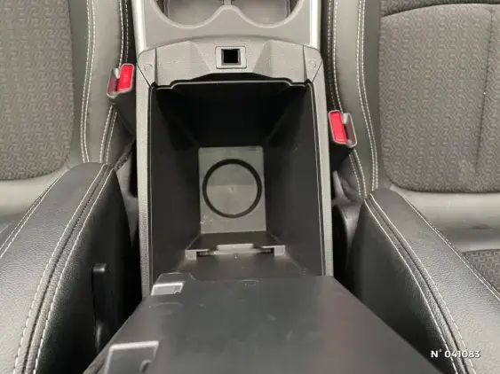 RENAULT KADJAR - voiture d'occasion - Photo 28