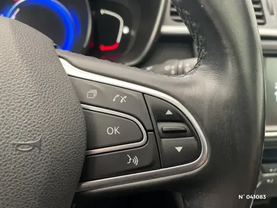 RENAULT KADJAR - voiture d'occasion - Photo 30