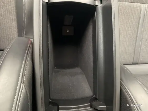 PEUGEOT 508 II - voiture d'occasion - Photo 27