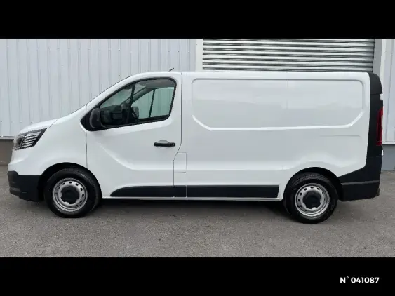 RENAULT TRAFIC FG III - voiture d'occasion - Photo 2