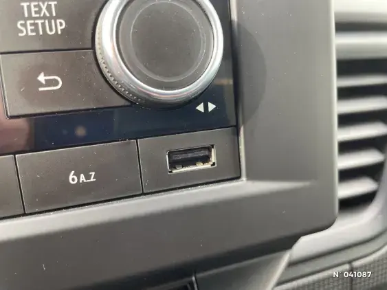 RENAULT TRAFIC FG III - voiture d'occasion - Photo 22