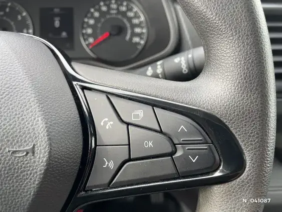 RENAULT TRAFIC FG III - voiture d'occasion - Photo 25