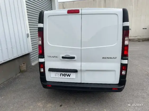 RENAULT TRAFIC FG III - voiture d'occasion - Photo 6