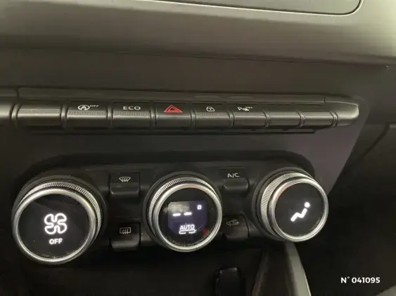 DACIA DUSTER II - voiture d'occasion - Photo 15