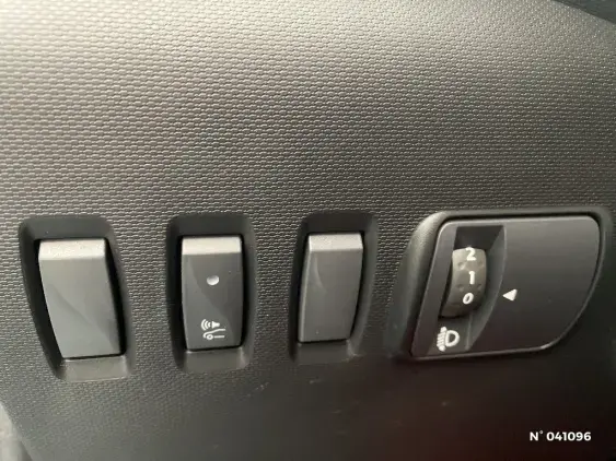 RENAULT TWINGO ELECTRIQUE III - voiture d'occasion - Photo 14