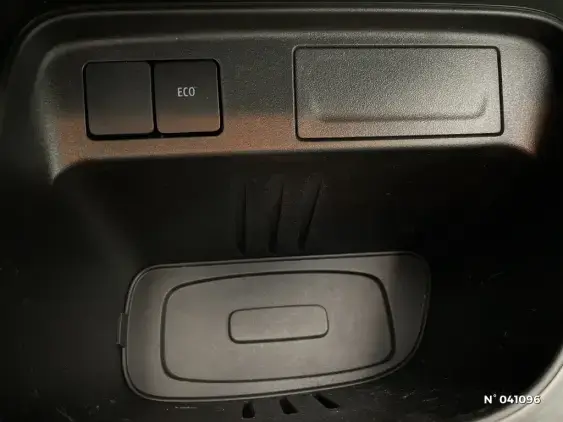 RENAULT TWINGO ELECTRIQUE III - voiture d'occasion - Photo 24