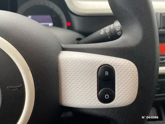RENAULT TWINGO ELECTRIQUE III - voiture d'occasion - Photo 29