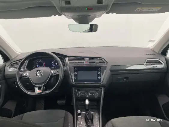 VOLKSWAGEN TIGUAN II - voiture d'occasion - Photo 9
