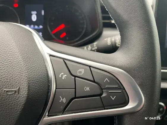 RENAULT CLIO V - voiture d'occasion - Photo 28