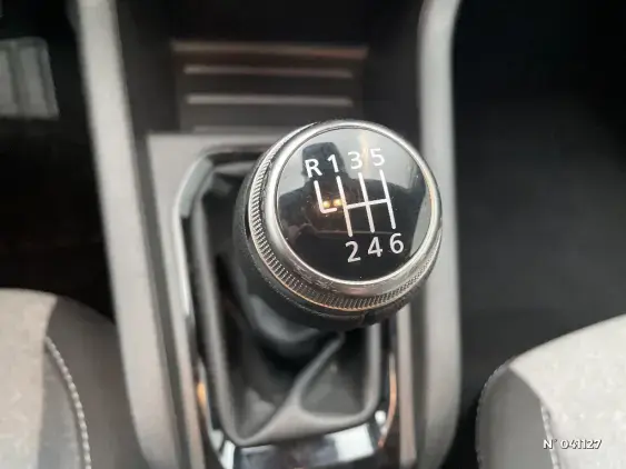 RENAULT CLIO V - voiture d'occasion - Photo 26