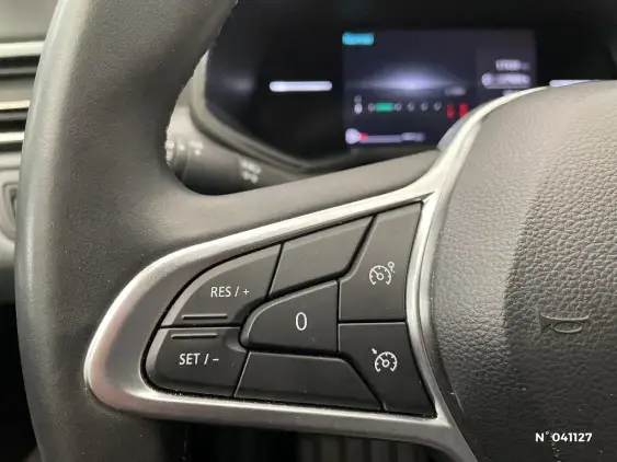 RENAULT CLIO V - voiture d'occasion - Photo 28