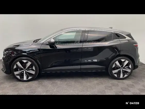 RENAULT MEGANE V - voiture d'occasion - Photo 2