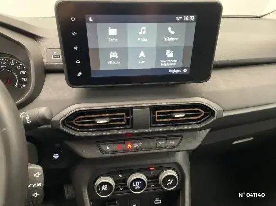 DACIA SANDERO III - voiture d'occasion - Photo 13