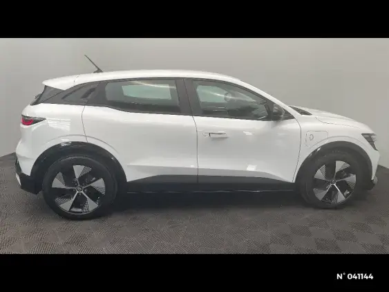 RENAULT MEGANE V - voiture d'occasion - Photo 5