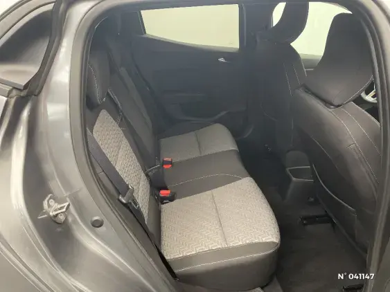 RENAULT CLIO V - voiture d'occasion - Photo 11