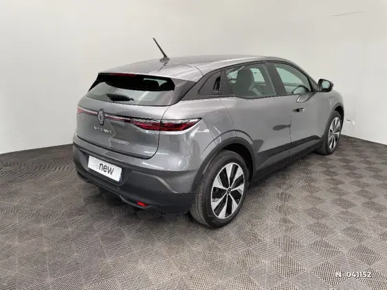RENAULT MEGANE V - voiture d'occasion - Photo 4