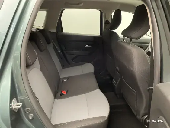 DACIA DUSTER II - voiture d'occasion - Photo 11