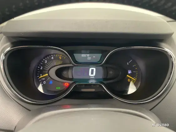 RENAULT CAPTUR - voiture d'occasion - Photo 12