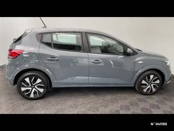 DACIA SANDERO III - voiture d'occasion - Photo 5