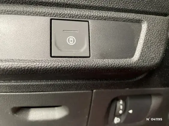 DACIA SANDERO III - voiture d'occasion - Photo 15