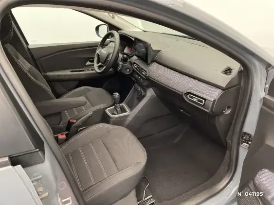 DACIA SANDERO III - voiture d'occasion - Photo 10